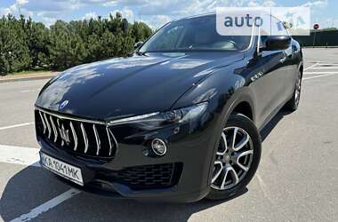 Позашляховик / Кросовер Maserati Levante 2016 в Києві