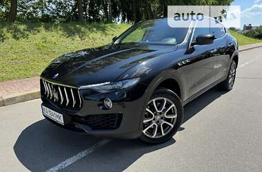 Позашляховик / Кросовер Maserati Levante 2016 в Києві