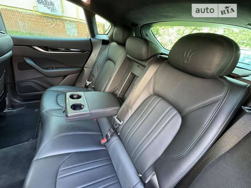 Позашляховик / Кросовер Maserati Levante 2021 в Києві