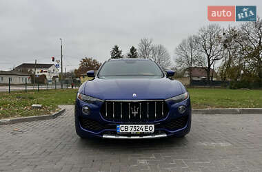 Позашляховик / Кросовер Maserati Levante 2017 в Києві