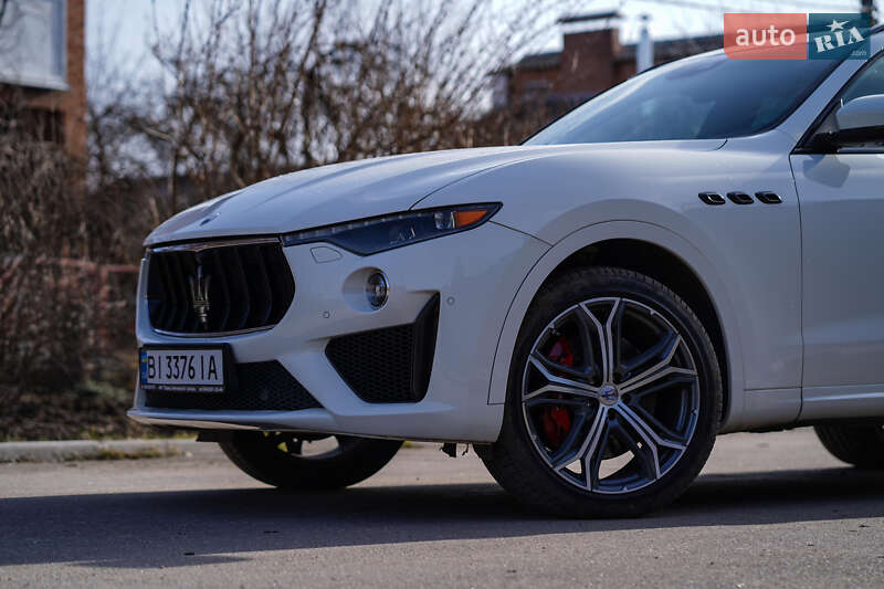 Позашляховик / Кросовер Maserati Levante 2018 в Полтаві фото 22 Позашляховик / Кросовер Maserati Levante 2018 в Полтаві