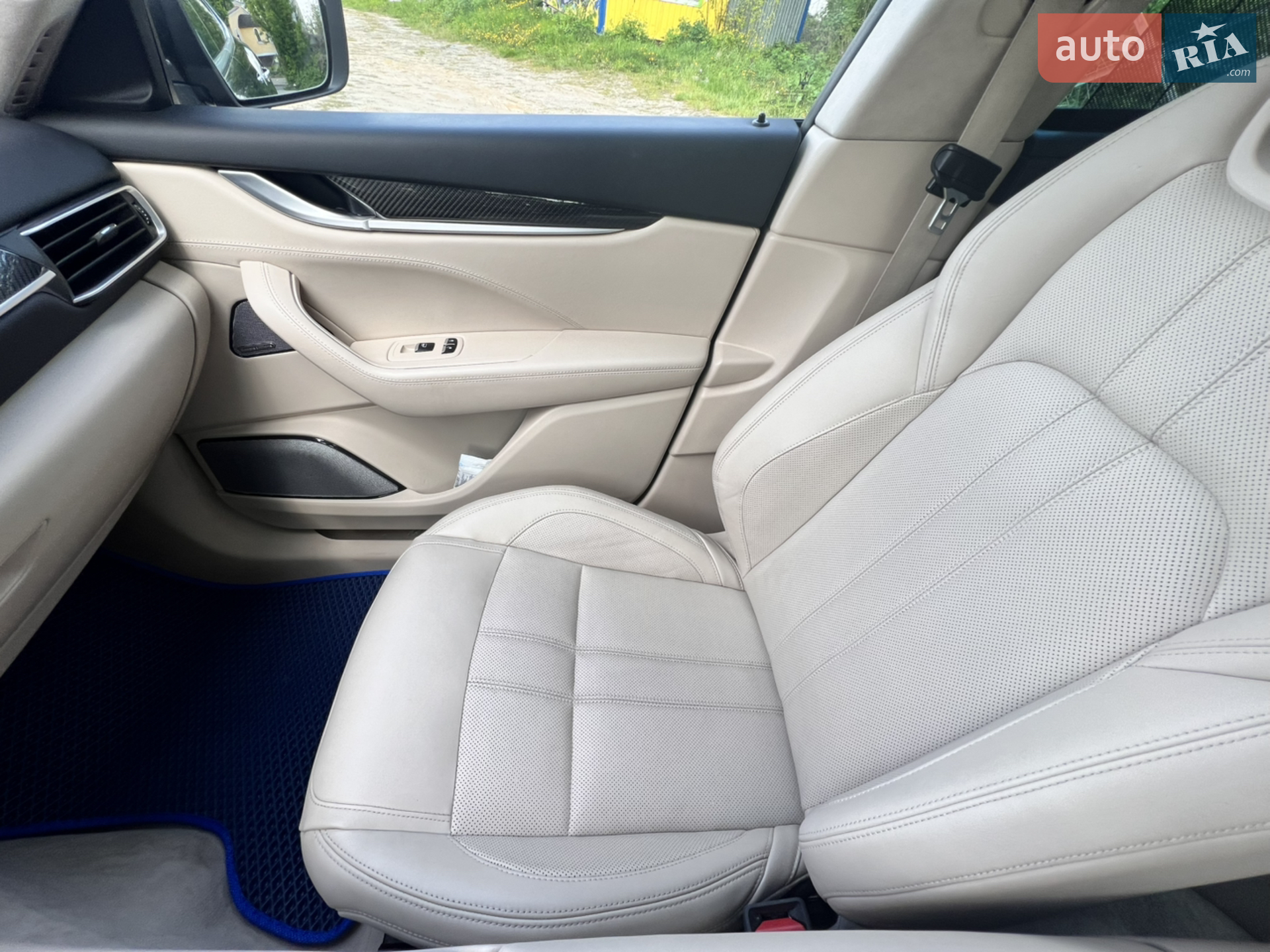 2016 Maserati Levante - мініатюра 15