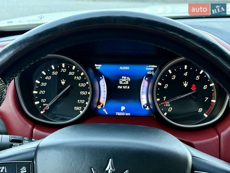 Внедорожник / Кроссовер Maserati Levante 2016 в Одессе