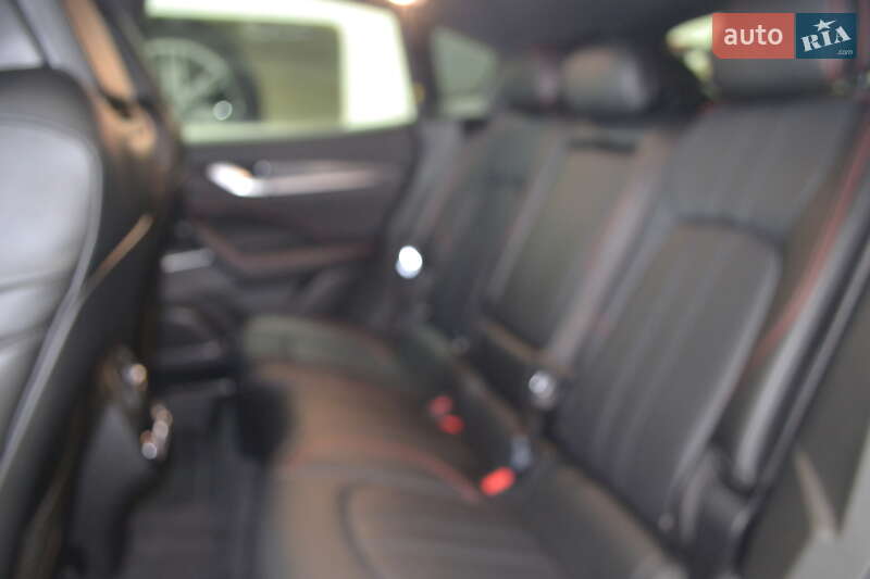 Позашляховик / Кросовер Maserati Levante 2018 в Києві фото 19 Позашляховик / Кросовер Maserati Levante 2018 в Києві