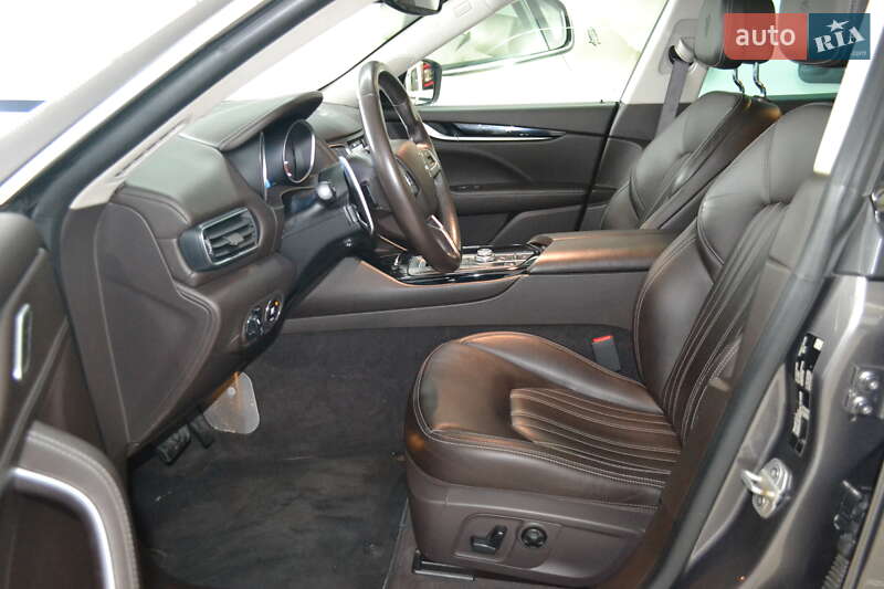 Позашляховик / Кросовер Maserati Levante 2017 в Києві