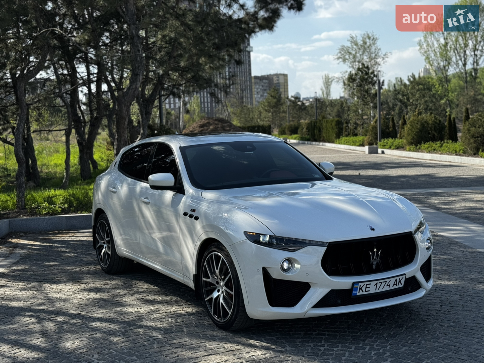2019 Maserati Levante - мініатюра 4