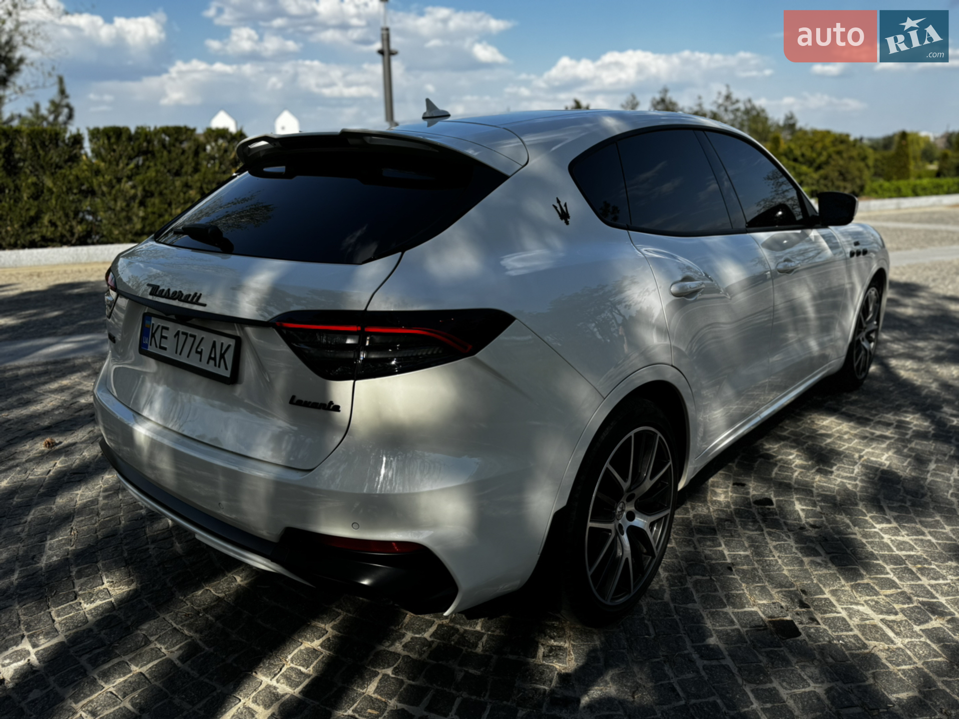 2019 Maserati Levante - мініатюра 9