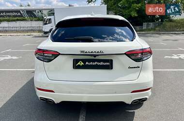 Позашляховик / Кросовер Maserati Levante 2021 в Києві