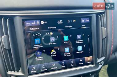 Позашляховик / Кросовер Maserati Levante 2021 в Києві