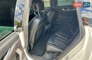 Позашляховик / Кросовер Maserati Levante 2021 в Києві