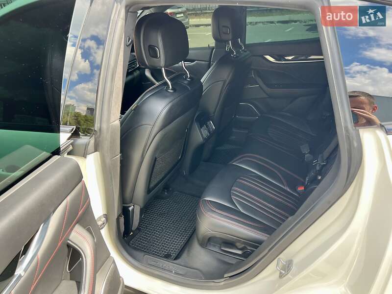 Позашляховик / Кросовер Maserati Levante 2021 в Києві фото 59 Позашляховик / Кросовер Maserati Levante 2021 в Києві