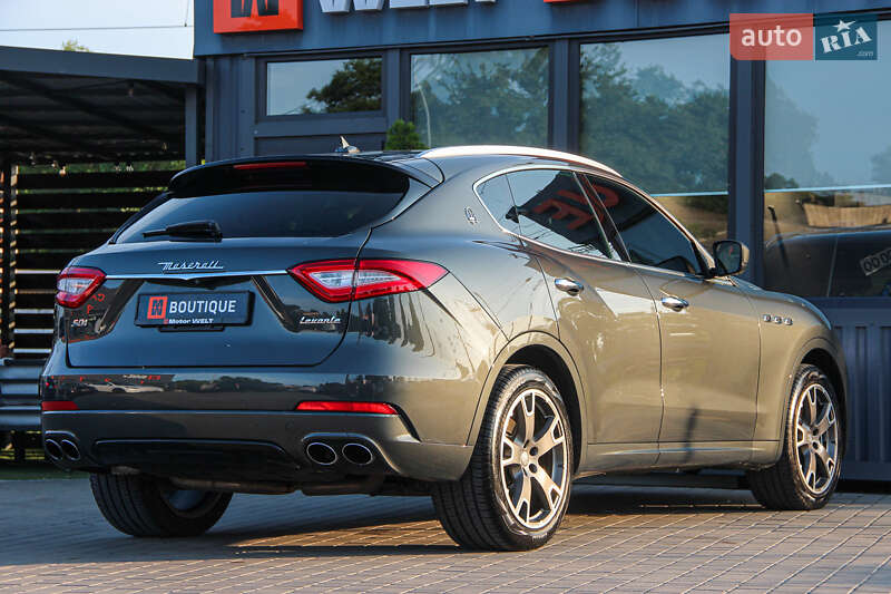 Внедорожник / Кроссовер Maserati Levante 2017 в Одессе