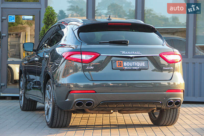 Внедорожник / Кроссовер Maserati Levante 2017 в Одессе