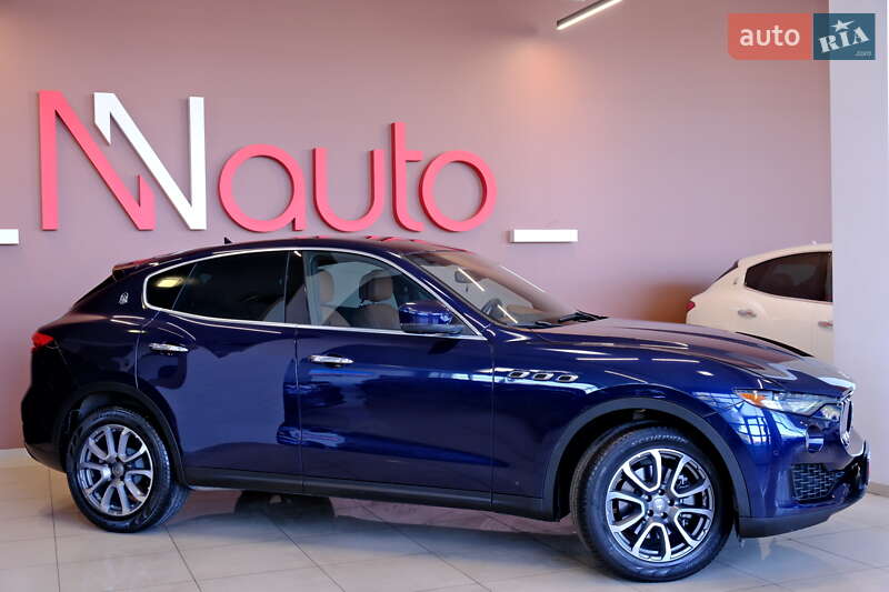 Внедорожник / Кроссовер Maserati Levante 2017 в Одессе