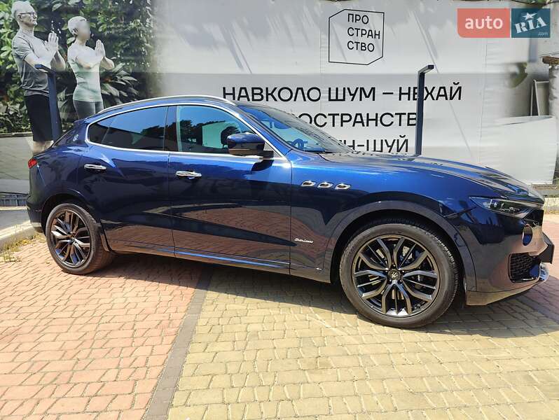 Внедорожник / Кроссовер Maserati Levante 2019 в Одессе