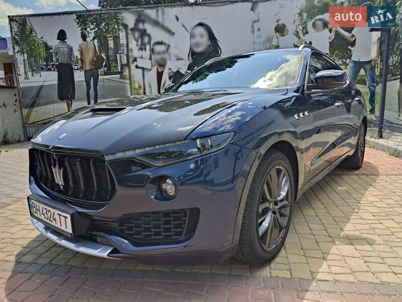 Внедорожник / Кроссовер Maserati Levante 2019 в Одессе