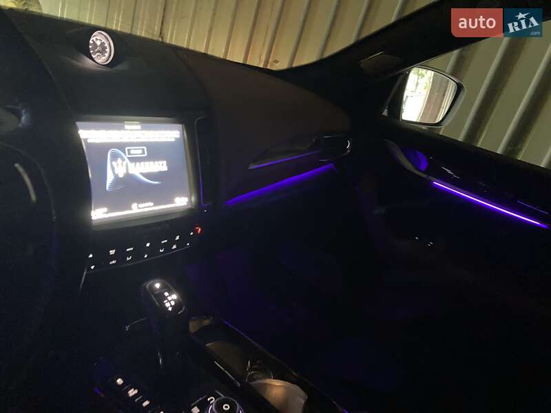 Внедорожник / Кроссовер Maserati Levante 2019 в Одессе