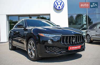 Позашляховик / Кросовер Maserati Levante 2018 в Житомирі