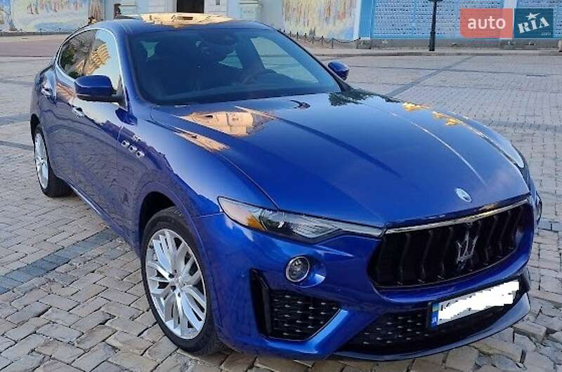 Позашляховик / Кросовер Maserati Levante 2021 в Києві