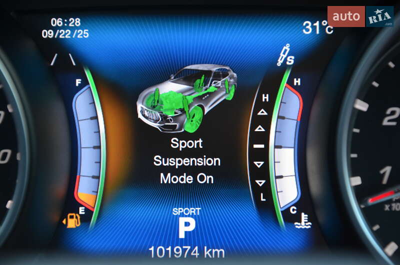 Позашляховик / Кросовер Maserati Levante 2017 в Києві