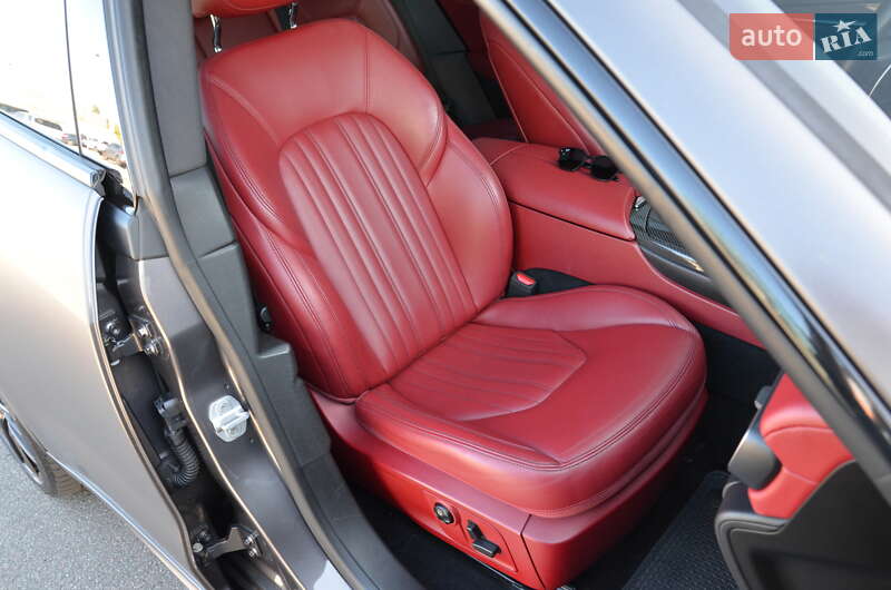 Позашляховик / Кросовер Maserati Levante 2017 в Києві