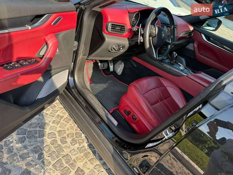 Внедорожник / Кроссовер Maserati Levante 2018 в Днепре фото 6 Внедорожник / Кроссовер Maserati Levante 2018 в Днепре