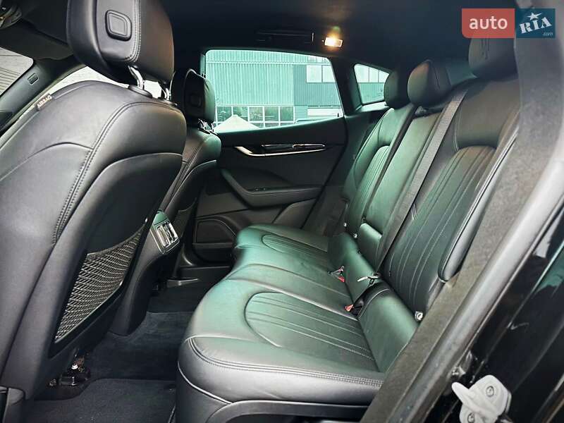 Позашляховик / Кросовер Maserati Levante 2018 в Києві фото 33 Позашляховик / Кросовер Maserati Levante 2018 в Києві