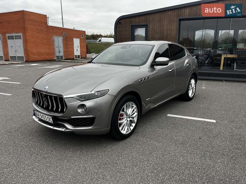 Позашляховик / Кросовер Maserati Levante 2019 в Києві фото 2 Позашляховик / Кросовер Maserati Levante 2019 в Києві