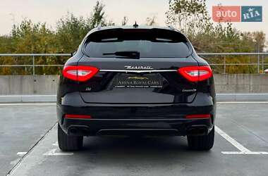 Внедорожник / Кроссовер Maserati Levante 2018 в  фото 16 Внедорожник / Кроссовер Maserati Levante 2018 в