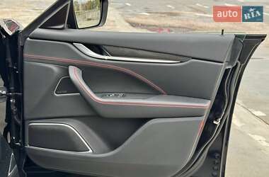 Внедорожник / Кроссовер Maserati Levante 2018 в  фото 36 Внедорожник / Кроссовер Maserati Levante 2018 в