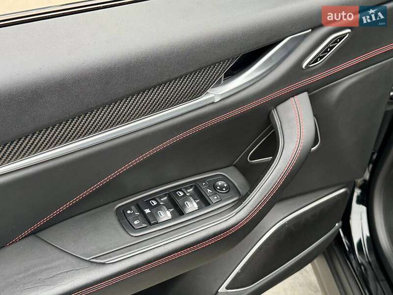 Внедорожник / Кроссовер Maserati Levante 2018 в Киеве фото 52 Внедорожник / Кроссовер Maserati Levante 2018 в Киеве