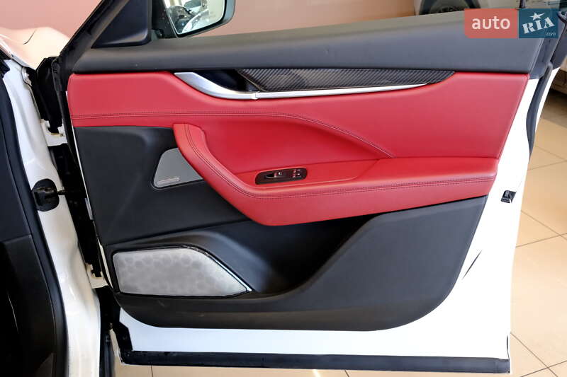 Позашляховик / Кросовер Maserati Levante 2019 в Одесі фото 53 Позашляховик / Кросовер Maserati Levante 2019 в Одесі