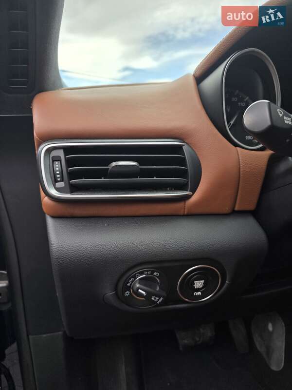 Позашляховик / Кросовер Maserati Levante 2018 в Львові