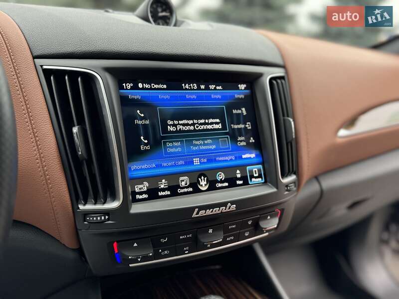 Позашляховик / Кросовер Maserati Levante 2017 в Києві