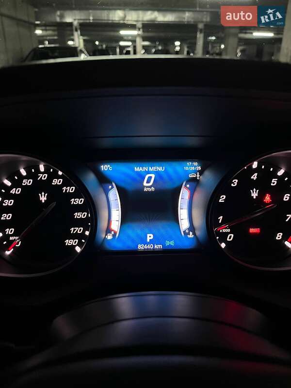 Позашляховик / Кросовер Maserati Levante 2016 в Києві