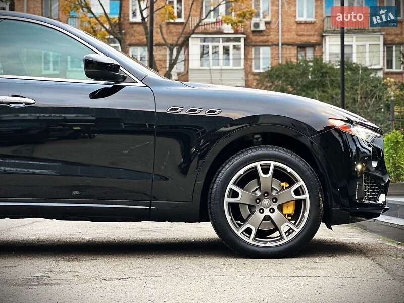 Внедорожник / Кроссовер Maserati Levante 2018 в Киеве фото 16 Внедорожник / Кроссовер Maserati Levante 2018 в Киеве