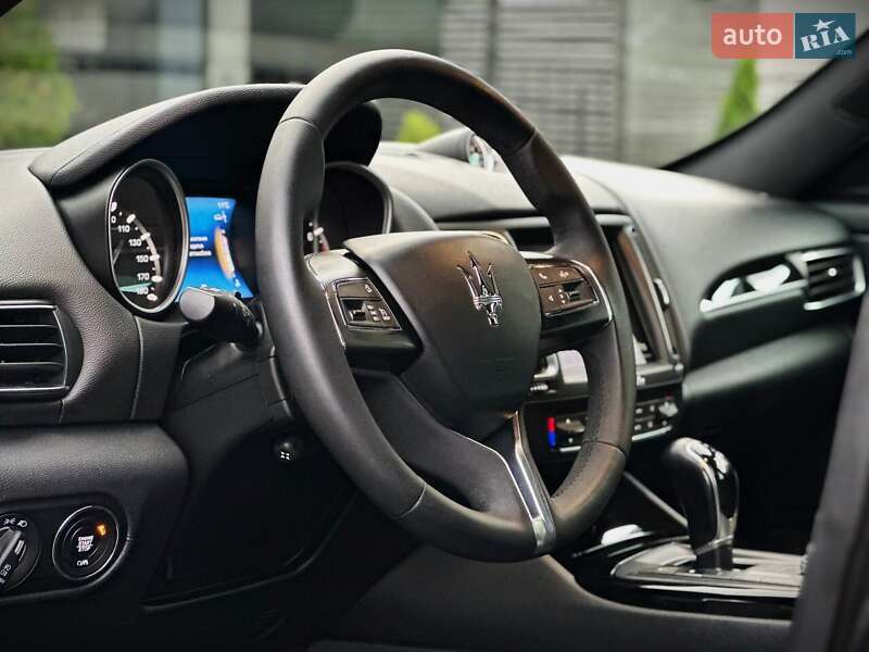 Внедорожник / Кроссовер Maserati Levante 2018 в Киеве фото 28 Внедорожник / Кроссовер Maserati Levante 2018 в Киеве