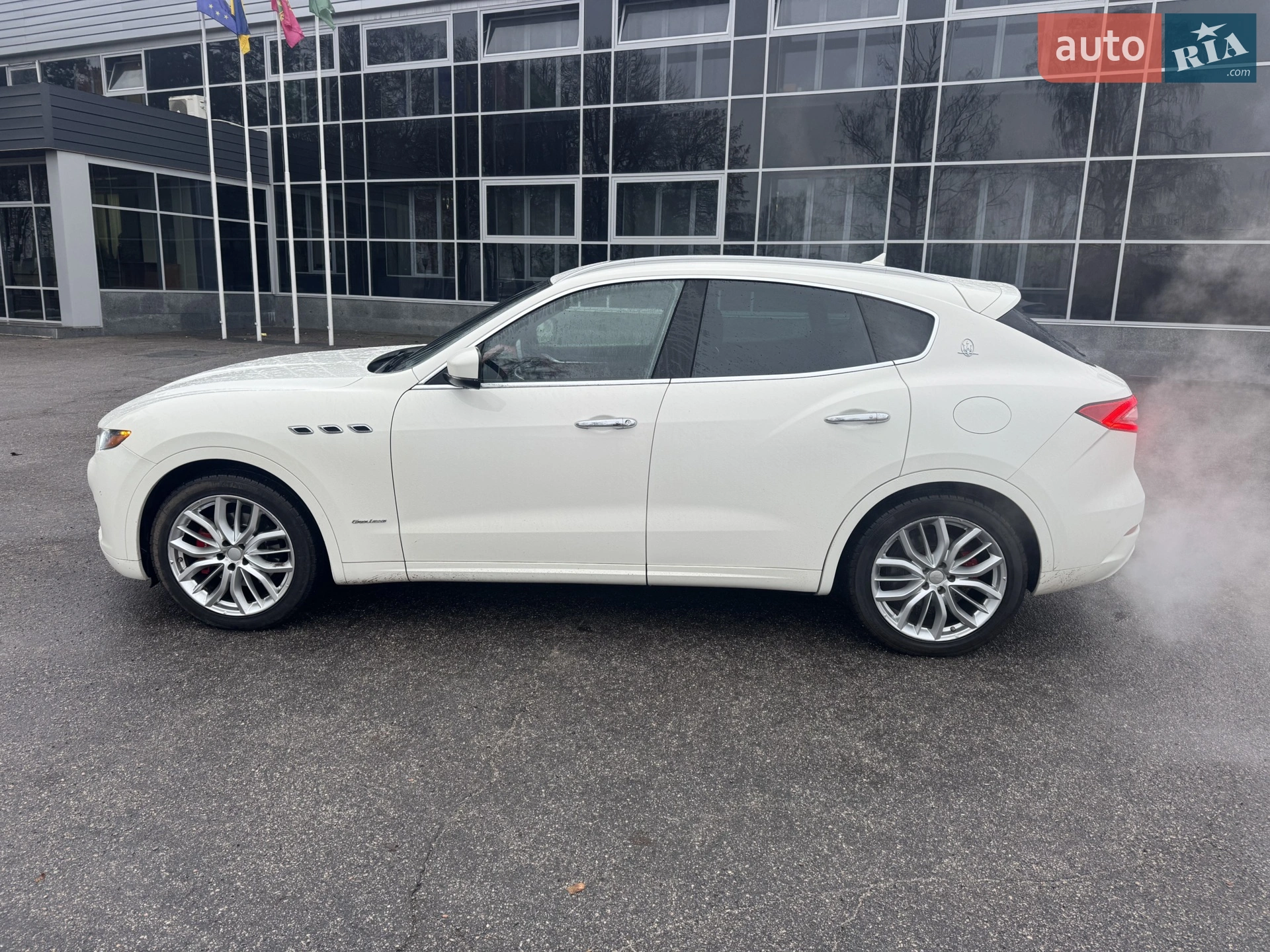 2019 Maserati Levante - мініатюра 4