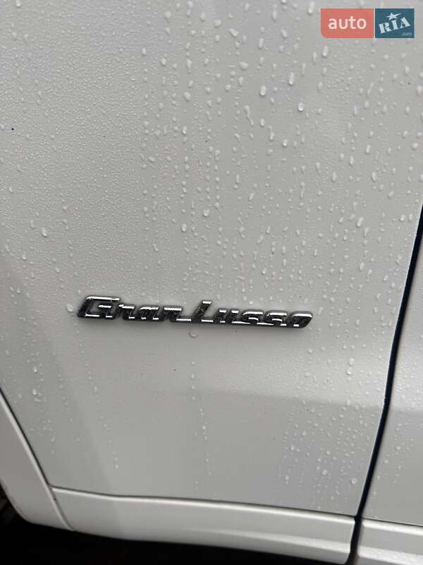 Позашляховик / Кросовер Maserati Levante 2019 в Харкові