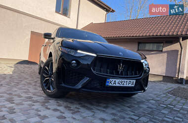Внедорожник / Кроссовер Maserati Levante 2018 в Киеве