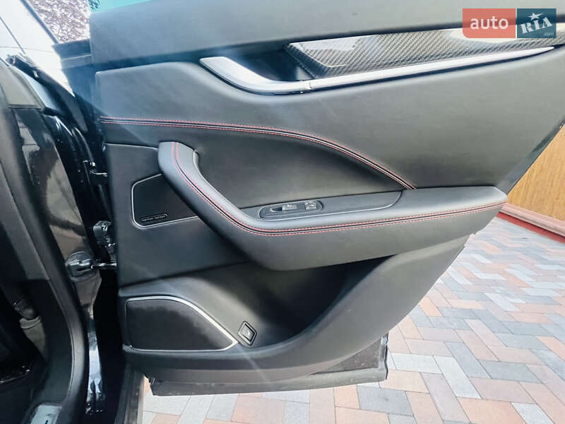 Внедорожник / Кроссовер Maserati Levante 2017 в Ровно фото 16 Внедорожник / Кроссовер Maserati Levante 2017 в Ровно