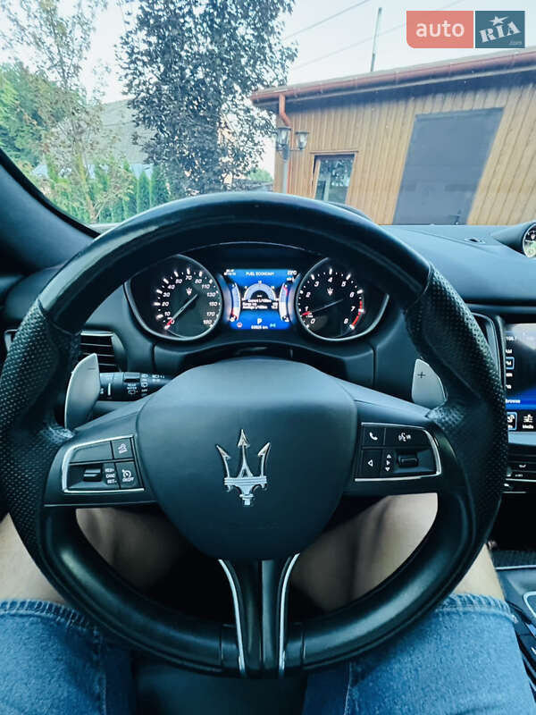 Внедорожник / Кроссовер Maserati Levante 2017 в Ровно фото 20 Внедорожник / Кроссовер Maserati Levante 2017 в Ровно