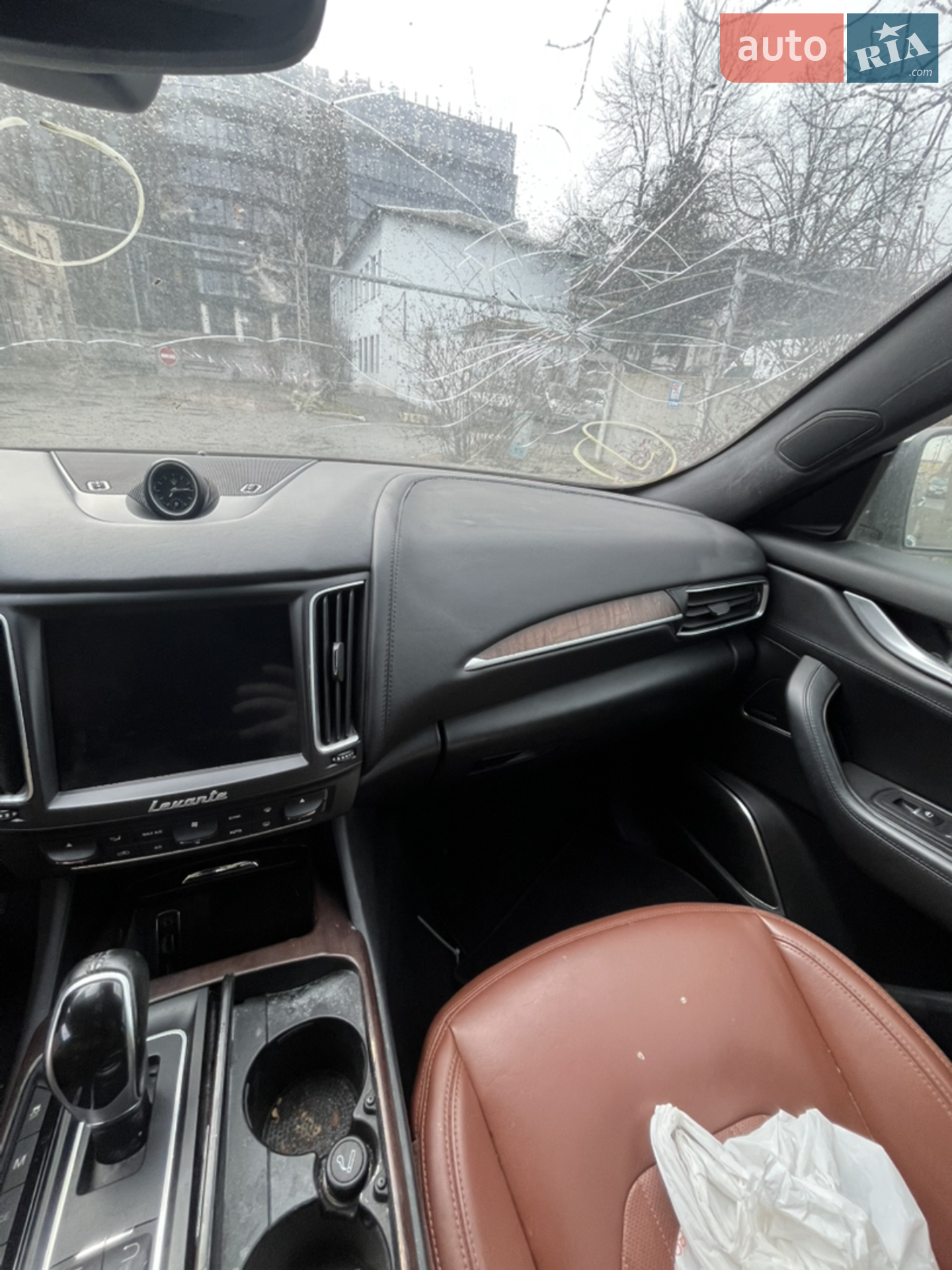 2017 Maserati Levante - мініатюра 14