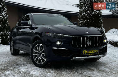 Внедорожник / Кроссовер Maserati Levante 2019 в Львове