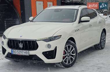 Позашляховик / Кросовер Maserati Levante 2017 в Львові
