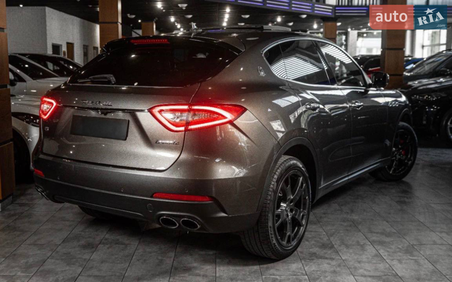 2017 Maserati Levante - мініатюра 3