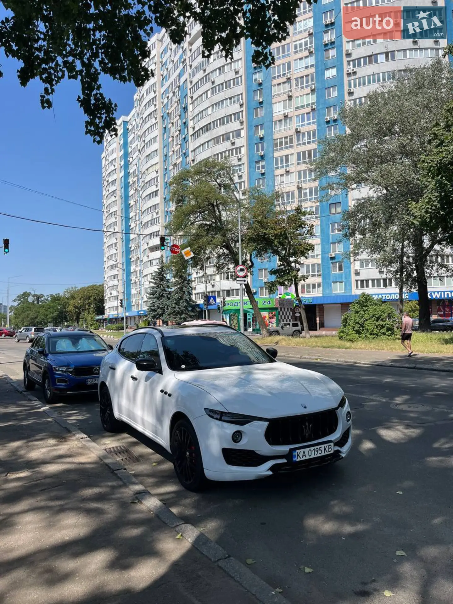 2016 Maserati Levante - мініатюра 5