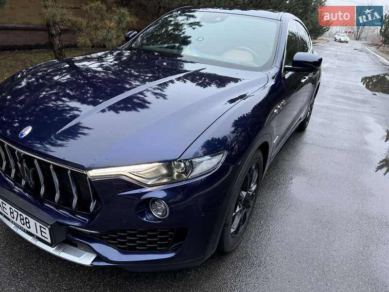 Внедорожник / Кроссовер Maserati Levante 2018 в Днепре фото 46 Внедорожник / Кроссовер Maserati Levante 2018 в Днепре