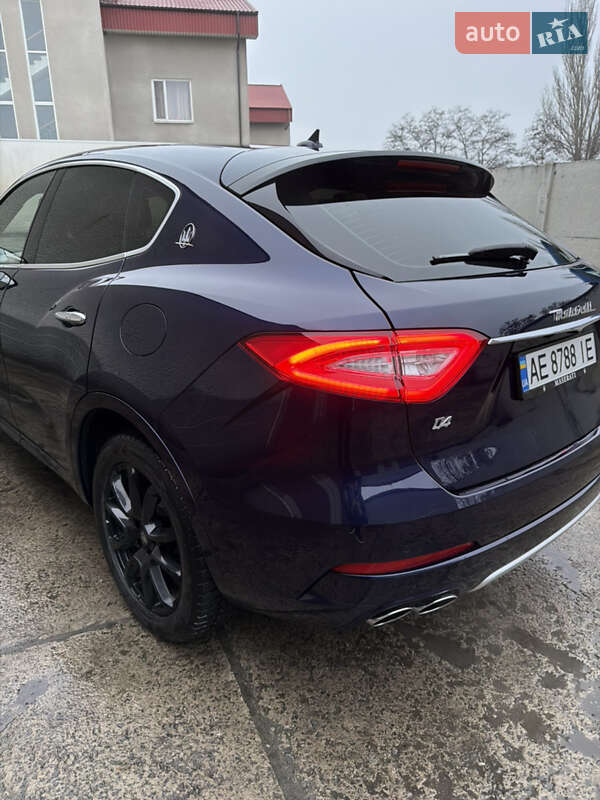 Внедорожник / Кроссовер Maserati Levante 2018 в Днепре фото 51 Внедорожник / Кроссовер Maserati Levante 2018 в Днепре