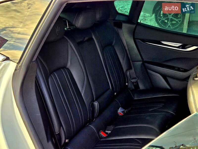 Внедорожник / Кроссовер Maserati Levante 2021 в Киеве фото 19 Внедорожник / Кроссовер Maserati Levante 2021 в Киеве